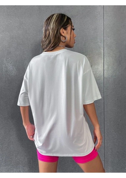 Kadın Pembe Baskılı 1898 Brooklyn New York Beyaz Oversize Bisiklet Yaka T-Shirt fiyatları