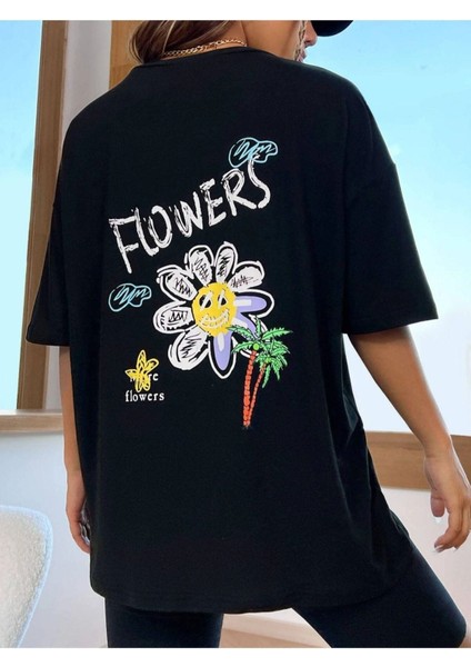 Blacksokak Kadın Siyah Flowers Baskılı Bisiklet Yaka Tshirt