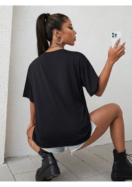 Blacksokak Kadın Siyah Moment Baskılı Oversize Bisiklet Yaka Tshirt fiyatları