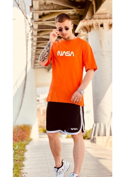 Erkek Turuncu Nasa Baskılı Tshirt