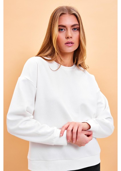 Kadın Rhona Fildişi Bisiklet Yaka Pamuklu Sweatshirt fiyatları
