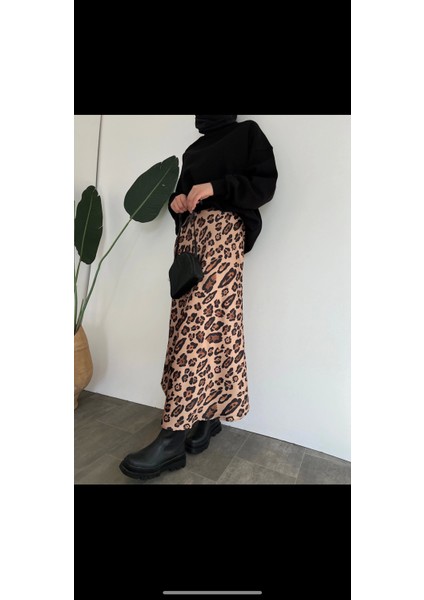 Kadın Leopar Desenli Maxi Boy Saten Etek modelleri