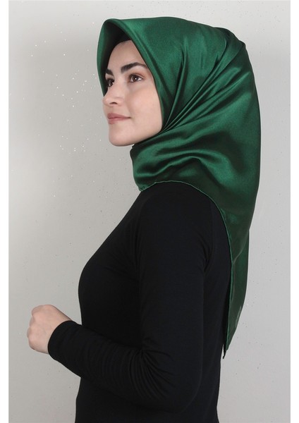 Düz Renk Eşarp 1340-20 Zümrüt
