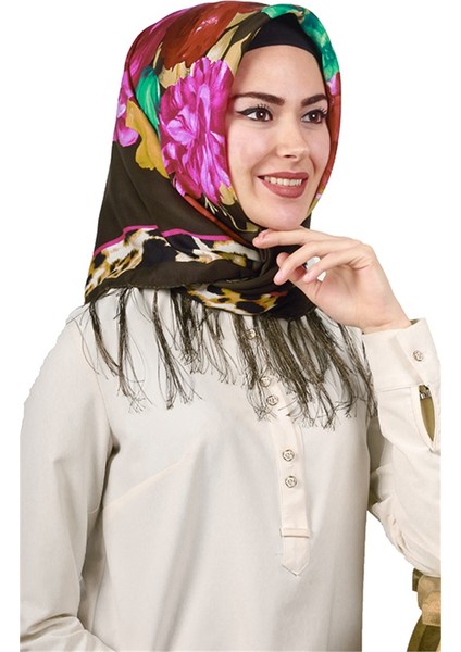 111-0017-05 Piramit Püsküllü Eşarp fiyatları