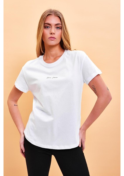 Kadın Mini Vena Logo Baskılı Beyaz Regular Fit T-Shirt