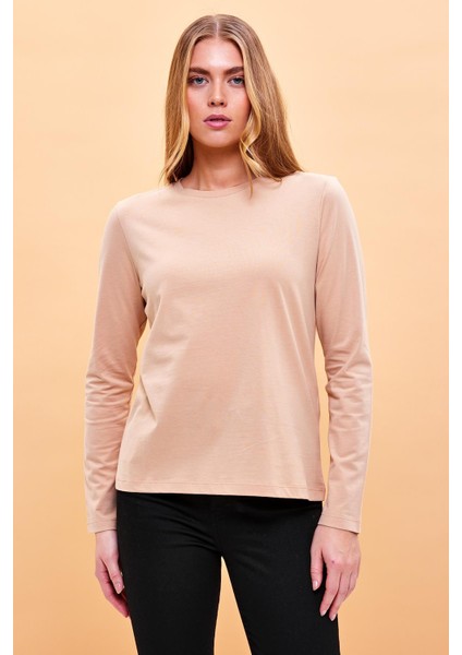Kadın Gloria Kum Bisiklet Yaka Regular Fit Basic T-Shirt