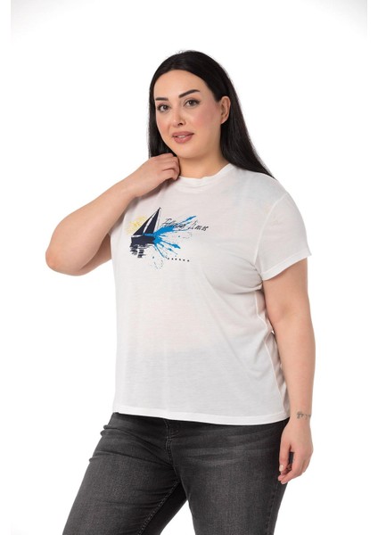 Büyük Yelken Baskılı Bisiklet Yaka Beyaz T-Shirt indirimleri