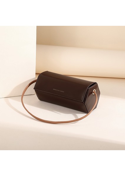 2024 Yeni Ilkbahar ve Yaz Küçük Çanta Kadın Gelgit Net Kırmızı Yüz Hit Tek Omuz Crossbody Kadın Çantası Moda Niş Silindir Çanta (Yurt Dışından)