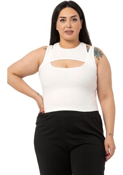 Büyük Beden Göğüs Dekolteli Fitilli Kaşkorse Ekru Body