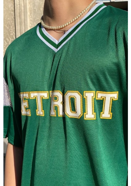 Oversize Detroit Forma T-Shirt modelleri