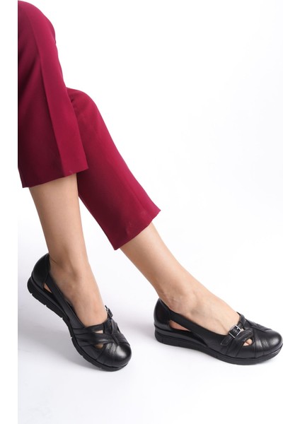 Deri Siyah Günlük Kadın Sandalet TMD2024402 modelleri