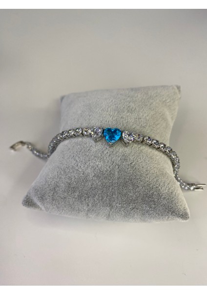 Zirkonyum Kaplama Mavi Kalp Detaylı Su Yolu Bileklik