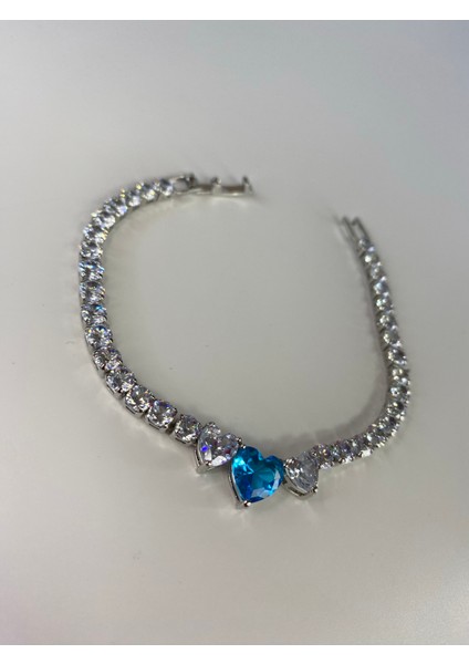 Zirkonyum Kaplama Mavi Kalp Detaylı Su Yolu Bileklik fırsatları