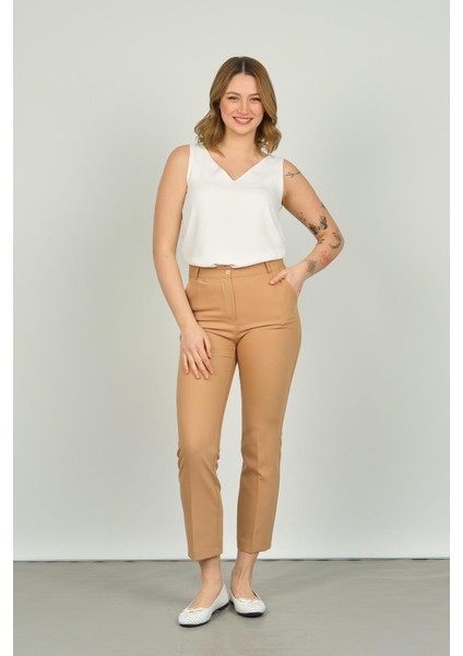 Kadın Çift Cep Bilek Boy Dar Paça Pantolon 7002 Camel