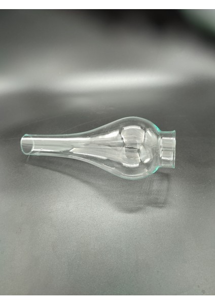 Büyük Gaz Lambası Camı .Tam Şeffaf Renkte.(Alt Çap: 5.00cm-h:22.50cm)