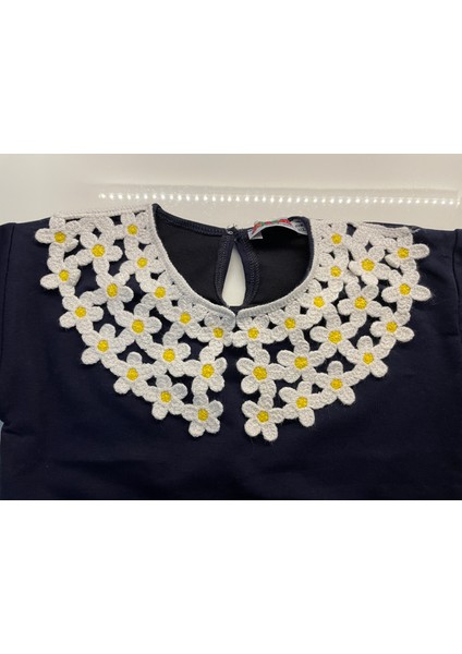 Yaka Detaylı Eşofman Takımı modelleri