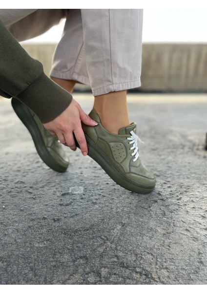 Iç Dış Hakiki Deri Ortopedik Tabanı Dikişli Kadın Spor Ayakkabı modelleri