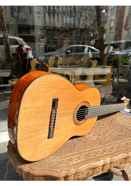 El Yapımı Gitar