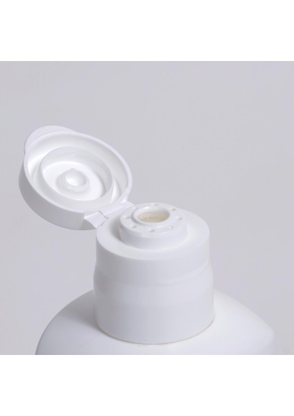 Newfeel Ayakkabı Temizleyici 100 ml