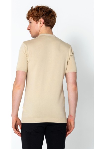 Erkek Fit Altı Kolları Lastikli Polo Yaka Düğmeli T-Shirt indirimleri
