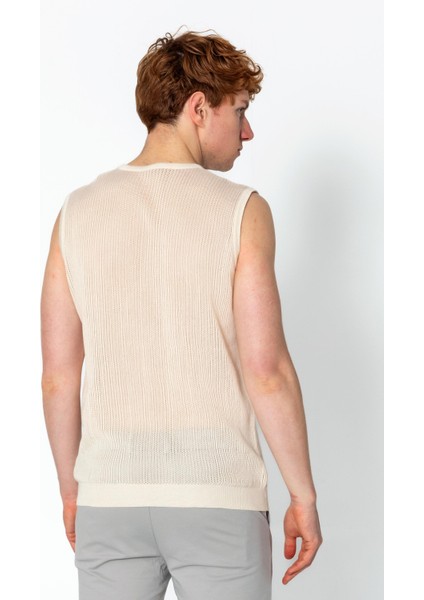 Erkek Fit Extra Rahat Delikli Bisiklet Yaka Kolsuz T-Shirt indirimleri