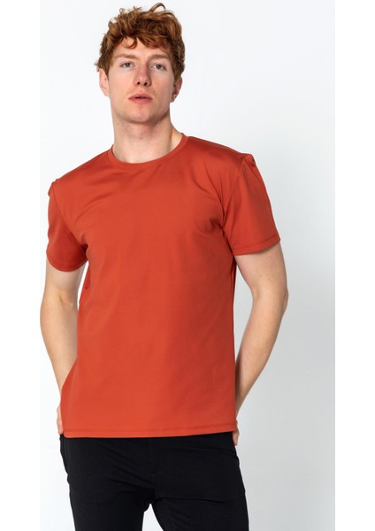 Erkek Fit Rahat Naylon Bisiklet Yaka Seyahatlik T-Shirt fiyatları