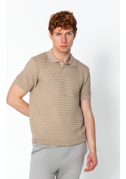 Erkek Fit Extra Rahat Düğmeli Polo Yaka Delikli T-Shirt fiyatları