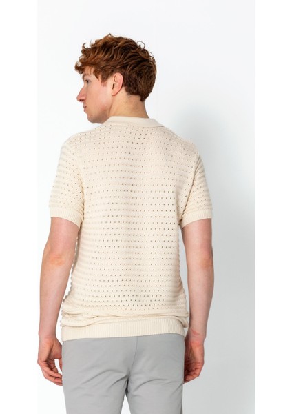 Erkek Fit Extra Rahat Düğmeli Polo Yaka Delikli T-Shirt indirimleri