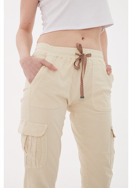 Yüksek Bel Regular Fit Jogger Kargo Pantolon Pantolon 24Y0311K1 indirimleri
