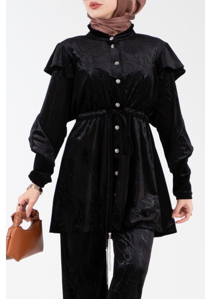 Omuzu Volanlı Kadife Takım-Siyah indirimleri