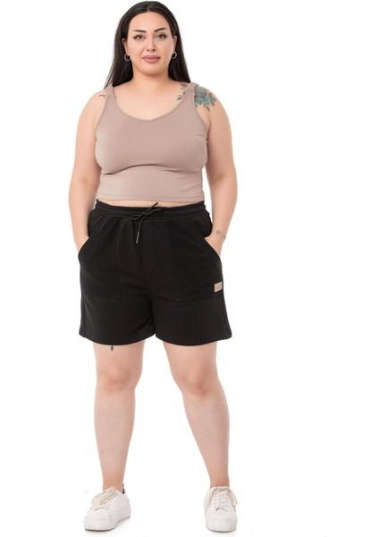 Büyük Beden Garnili Üç Iplik Cepli Beli Lastik ve Bağlama Detaylı Siyah Şort