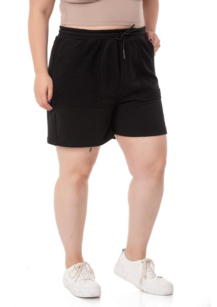 Büyük Beden Garnili Üç Iplik Cepli Beli Lastik ve Bağlama Detaylı Siyah Şort indirimleri