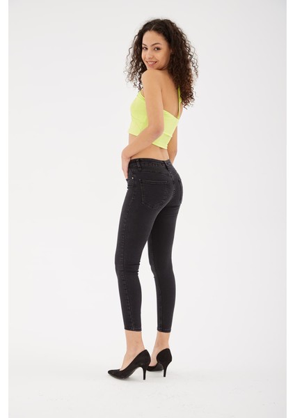 Pamuklu Skinny Fit Dar Paça Jeans Kot Pantolon 24Y0565K1 fiyatları