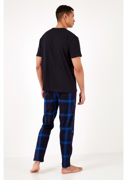 Ekoseli Pamuklu Regular Fit Kısa Kollu Pijama Takımı Erkek Pijama Takımı 6572002 indirimleri