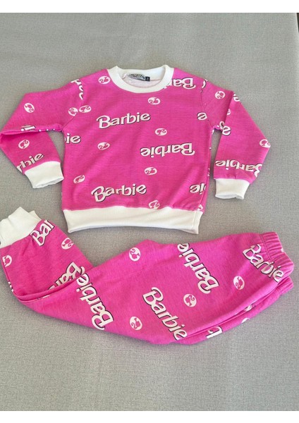 Gala Barbie Yazılı Kız Çocuk Takımı modelleri