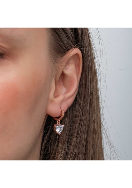 Gümüş Rose Beyaz Taşlı Kalpli Kadın Küpe fırsatları