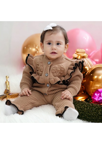 Kız Bebek Fırfır Detaylı Hırkalı Pantolonlu 2li Triko Takım fiyatları