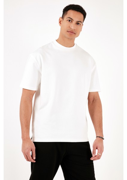 Pamuklu Bisiklet Yaka Relaxed Fit Basic T Shirt Erkek T Shirt 5902610