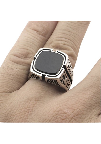 Erkek Yüzük Gümüş 925 Modern ve Otantik Desenli modelleri