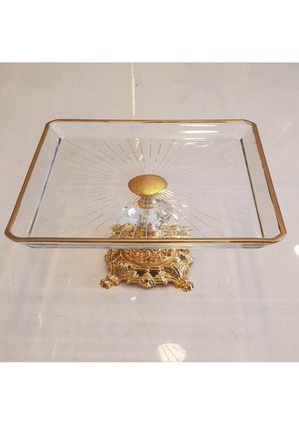 Tekno Trust Bpa Free Döküm Ayaklı Yaldız Detaylı Kare Servis Tabağı Altın 24 x 24 Altın Servis Tabağı Kare 1 Av