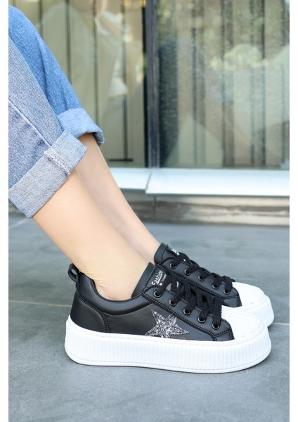 Ortopedik Topuk Dikenine Karşı Özel Üretim Bağcıklı Spor Ayakkabı Cilt Siyah Topuk Boyu 3 cm