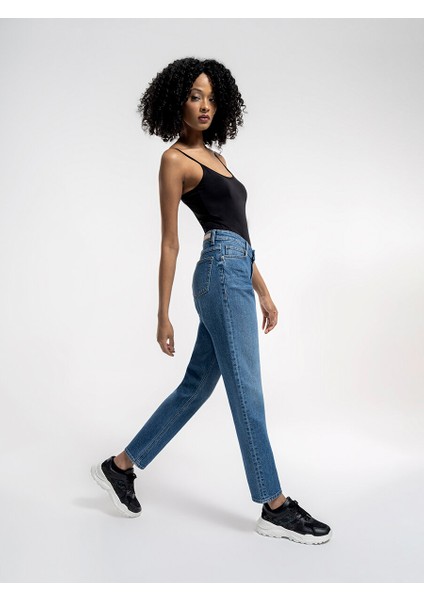 Mom Slim Fit Kadın Pantolon fiyatları