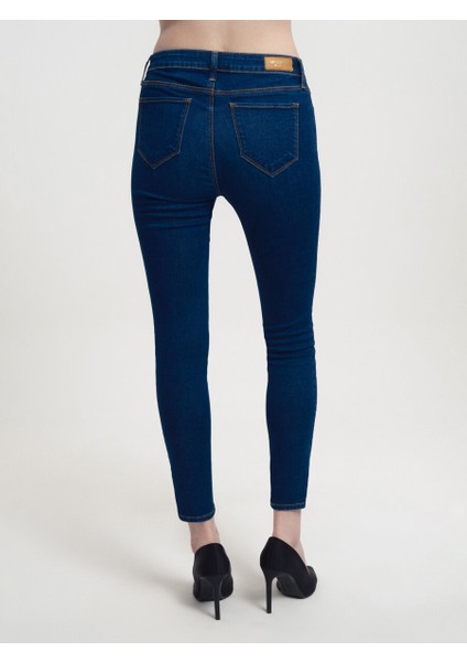 Elena Slim Fit Kadın Pantolon fırsatları