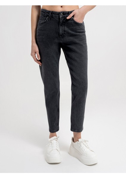 Mom Slim Fit Kadın Pantolon fiyatları