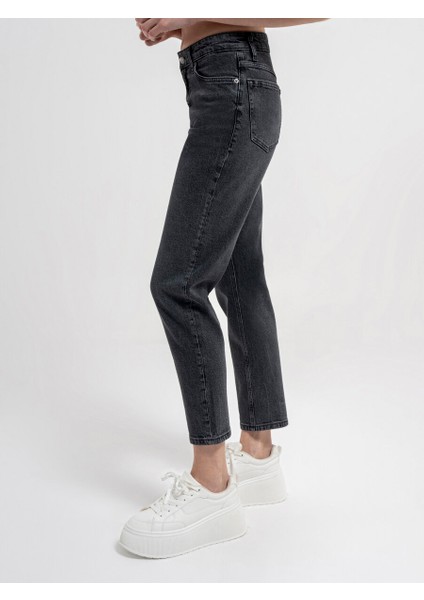 Mom Slim Fit Kadın Pantolon fırsatları