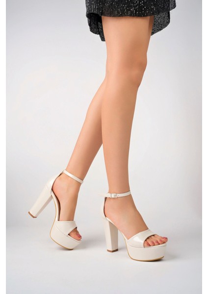 Dolgu Taban Sedef Cilt Kadın Ayakkabı modelleri