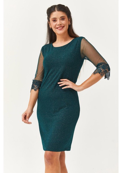 Kadın Büyük Beden Güpür Kol Detaylı Simli Yeşil Abiye & Gece Elbisesi fırsatları