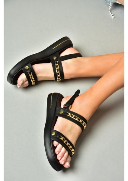 S518105609 Siyah Gold Zincir Detaylı Kadın Sandalet modelleri