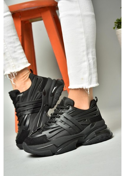 S973602404 Siyah Kumaş Kalın Tabanlı Spor Ayakkabı Sneakers