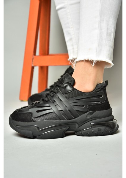 S973602404 Siyah Kumaş Kalın Tabanlı Spor Ayakkabı Sneakers